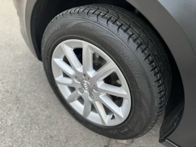 Черный Фольксваген Туран, объемом двигателя 1.9 л и пробегом 278 тыс. км за 7100 $, фото 8 на Automoto.ua