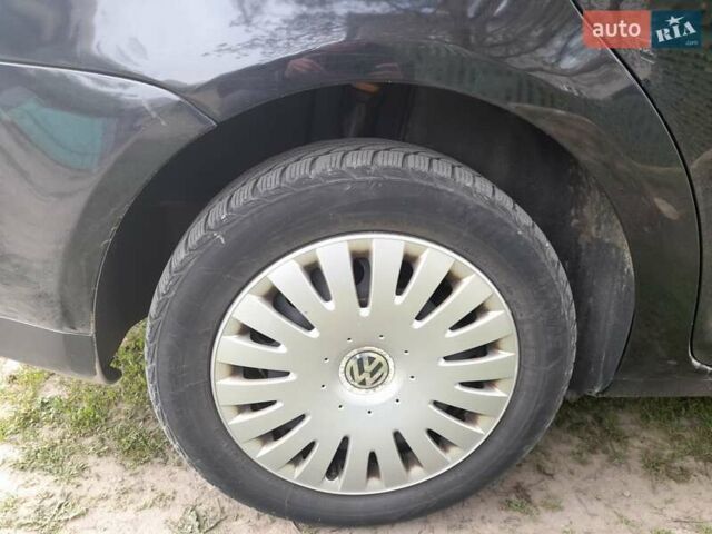 Чорний Фольксваген Туран, об'ємом двигуна 1.9 л та пробігом 255 тис. км за 8300 $, фото 7 на Automoto.ua