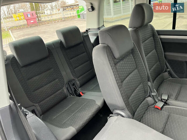 Черный Фольксваген Туран, объемом двигателя 1.6 л и пробегом 193 тыс. км за 7799 $, фото 34 на Automoto.ua