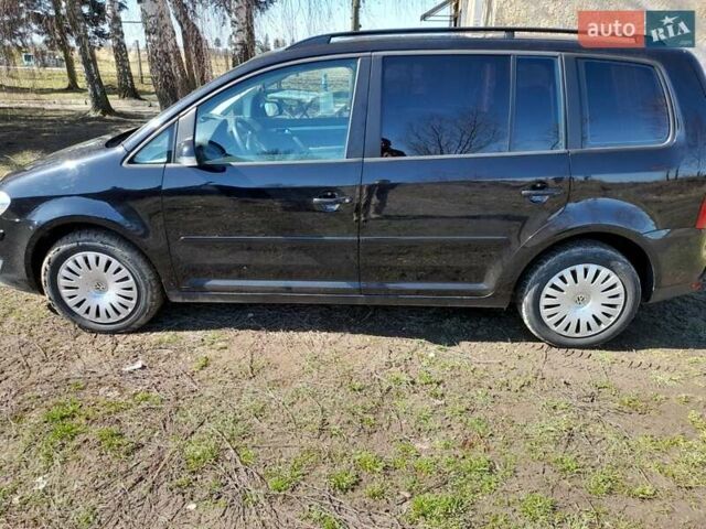 Чорний Фольксваген Туран, об'ємом двигуна 1.9 л та пробігом 255 тис. км за 8300 $, фото 20 на Automoto.ua