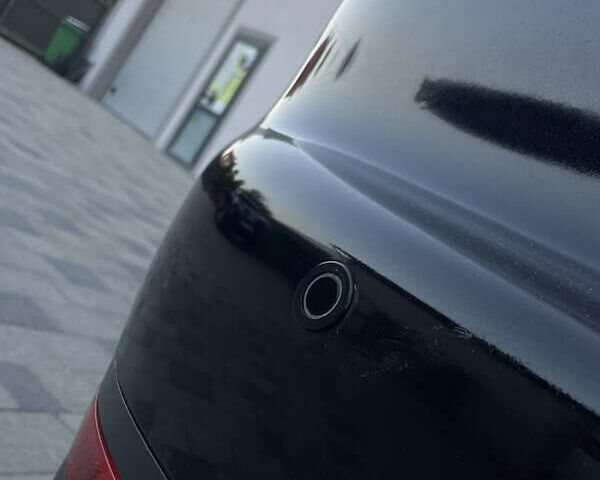 Чорний Фольксваген Туран, об'ємом двигуна 2 л та пробігом 292 тис. км за 8999 $, фото 31 на Automoto.ua