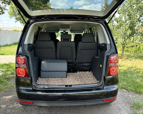 Черный Фольксваген Туран, объемом двигателя 1.39 л и пробегом 191 тыс. км за 8500 $, фото 16 на Automoto.ua