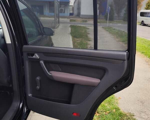 Чорний Фольксваген Туран, об'ємом двигуна 1.4 л та пробігом 194 тис. км за 6600 $, фото 25 на Automoto.ua