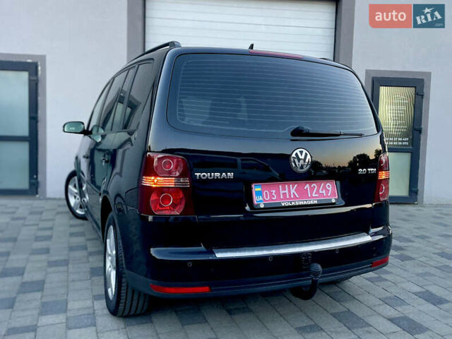 Чорний Фольксваген Туран, об'ємом двигуна 2 л та пробігом 292 тис. км за 8999 $, фото 27 на Automoto.ua