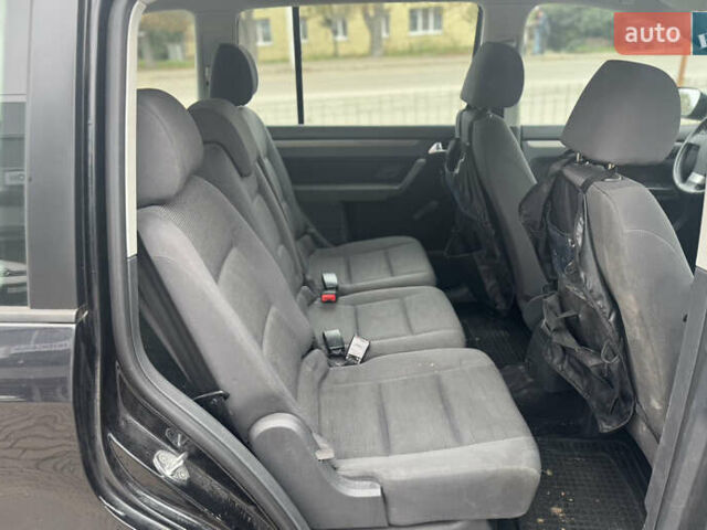 Чорний Фольксваген Туран, об'ємом двигуна 1.6 л та пробігом 260 тис. км за 6299 $, фото 25 на Automoto.ua