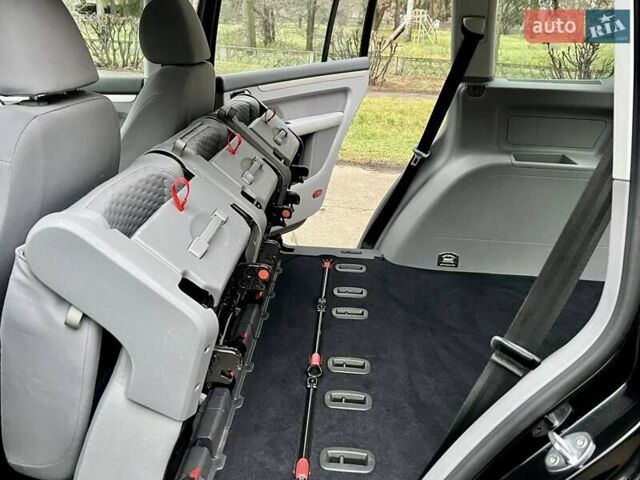 Чорний Фольксваген Туран, об'ємом двигуна 1.6 л та пробігом 221 тис. км за 7750 $, фото 85 на Automoto.ua