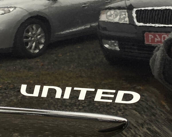 Черный Фольксваген Туран, объемом двигателя 1.6 л и пробегом 185 тыс. км за 8200 $, фото 17 на Automoto.ua