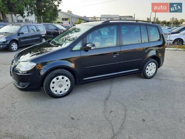 Черный Фольксваген Туран, объемом двигателя 1.6 л и пробегом 213 тыс. км за 8550 $, фото 8 на Automoto.ua