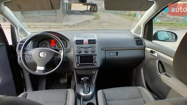 Чорний Фольксваген Туран, об'ємом двигуна 1.4 л та пробігом 212 тис. км за 6200 $, фото 9 на Automoto.ua