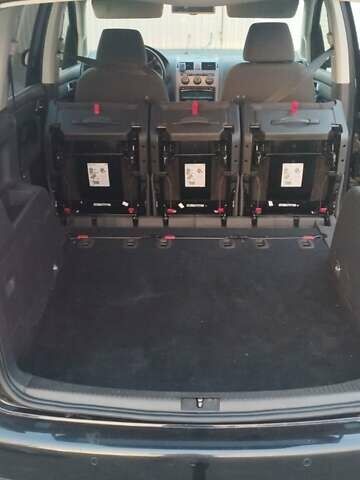 Чорний Фольксваген Туран, об'ємом двигуна 1.39 л та пробігом 220 тис. км за 6800 $, фото 16 на Automoto.ua