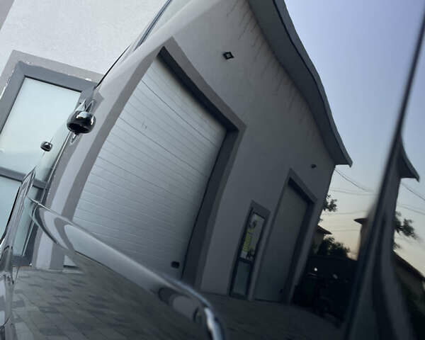 Чорний Фольксваген Туран, об'ємом двигуна 2 л та пробігом 292 тис. км за 8850 $, фото 9 на Automoto.ua