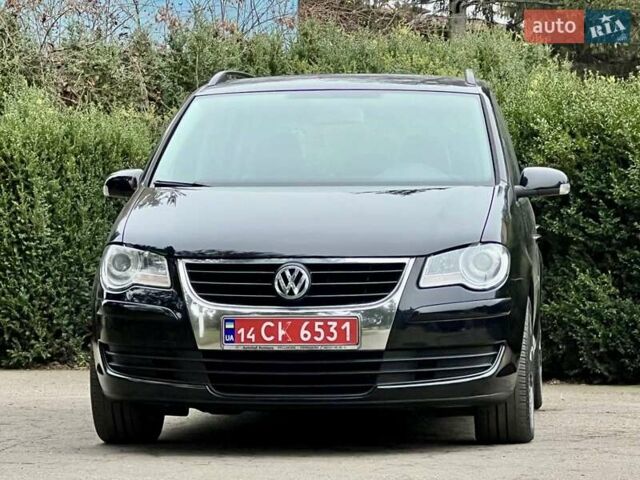 Чорний Фольксваген Туран, об'ємом двигуна 1.6 л та пробігом 221 тис. км за 7750 $, фото 17 на Automoto.ua