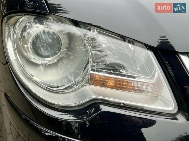 Чорний Фольксваген Туран, об'ємом двигуна 1.6 л та пробігом 221 тис. км за 7750 $, фото 26 на Automoto.ua