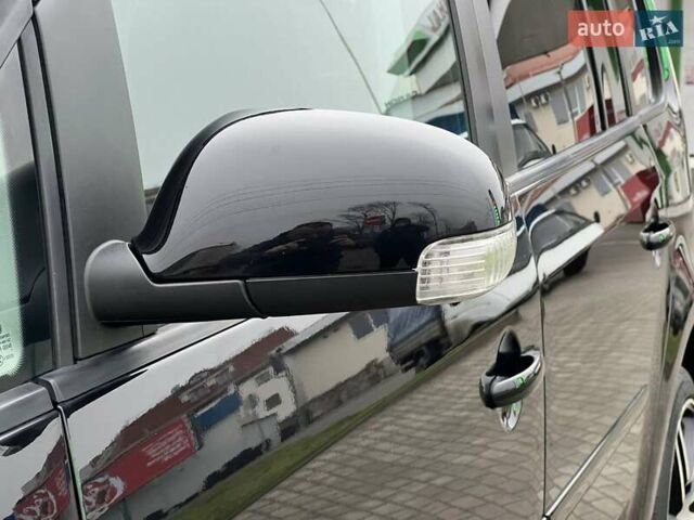 Чорний Фольксваген Туран, об'ємом двигуна 1.6 л та пробігом 147 тис. км за 8350 $, фото 12 на Automoto.ua