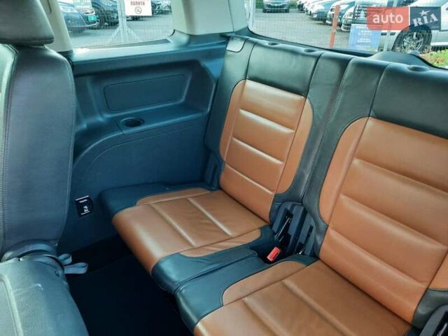 Черный Фольксваген Туран, объемом двигателя 1.6 л и пробегом 213 тыс. км за 8550 $, фото 96 на Automoto.ua