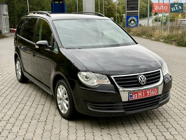 Чорний Фольксваген Туран, об'ємом двигуна 1.6 л та пробігом 200 тис. км за 7950 $, фото 8 на Automoto.ua
