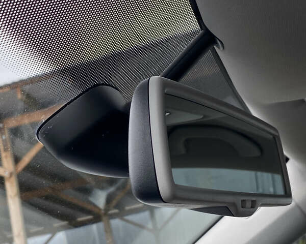 Черный Фольксваген Туран, объемом двигателя 1.6 л и пробегом 185 тыс. км за 8200 $, фото 23 на Automoto.ua