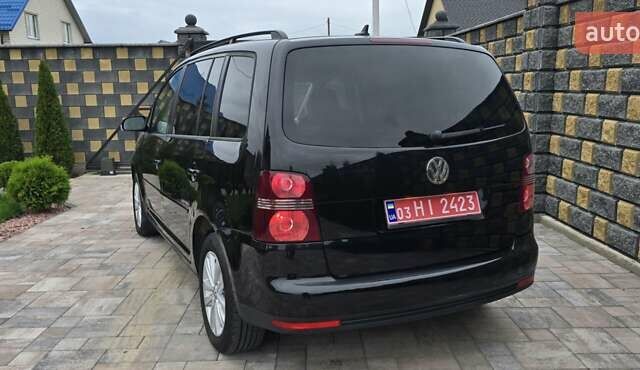 Чорний Фольксваген Туран, об'ємом двигуна 1.6 л та пробігом 242 тис. км за 6700 $, фото 17 на Automoto.ua