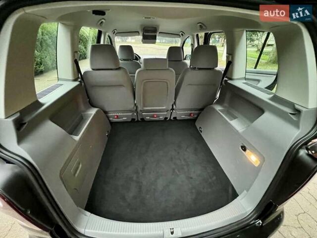 Чорний Фольксваген Туран, об'ємом двигуна 1.6 л та пробігом 221 тис. км за 7750 $, фото 82 на Automoto.ua