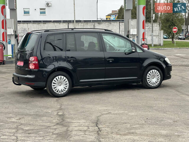 Черный Фольксваген Туран, объемом двигателя 1.6 л и пробегом 193 тыс. км за 7799 $, фото 15 на Automoto.ua