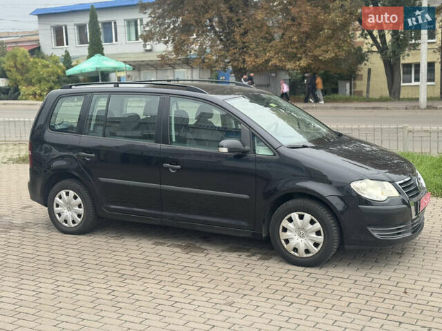 Чорний Фольксваген Туран, об'ємом двигуна 1.6 л та пробігом 260 тис. км за 6299 $, фото 9 на Automoto.ua