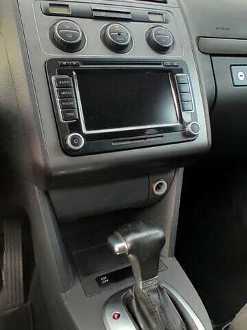 Чорний Фольксваген Туран, об'ємом двигуна 1.4 л та пробігом 212 тис. км за 6200 $, фото 14 на Automoto.ua