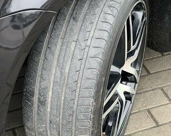 Чорний Фольксваген Туран, об'ємом двигуна 1.6 л та пробігом 147 тис. км за 8350 $, фото 58 на Automoto.ua