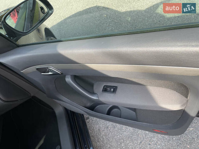 Чорний Фольксваген Туран, об'ємом двигуна 1.4 л та пробігом 192 тис. км за 7500 $, фото 18 на Automoto.ua