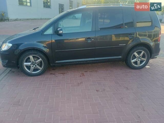Черный Фольксваген Туран, объемом двигателя 2 л и пробегом 290 тыс. км за 6500 $, фото 18 на Automoto.ua