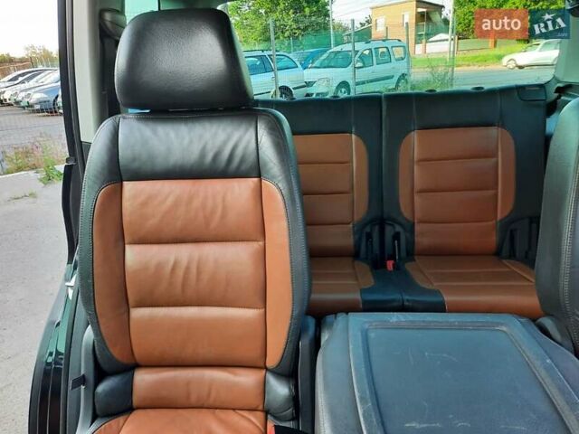 Черный Фольксваген Туран, объемом двигателя 1.6 л и пробегом 213 тыс. км за 8550 $, фото 105 на Automoto.ua