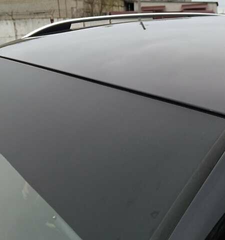 Черный Фольксваген Туран, объемом двигателя 1.4 л и пробегом 225 тыс. км за 8100 $, фото 5 на Automoto.ua