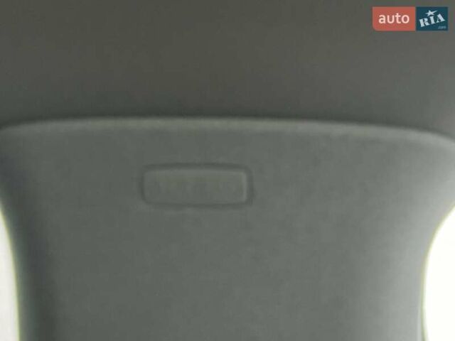 Чорний Фольксваген Туран, об'ємом двигуна 1.6 л та пробігом 147 тис. км за 8350 $, фото 53 на Automoto.ua