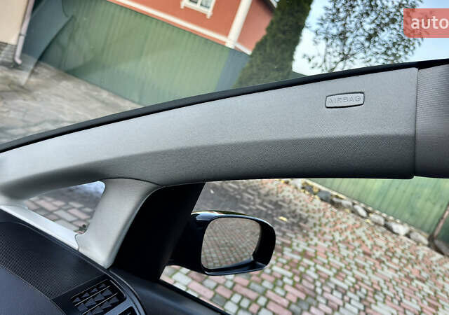 Черный Фольксваген Туран, объемом двигателя 1.6 л и пробегом 176 тыс. км за 8198 $, фото 72 на Automoto.ua