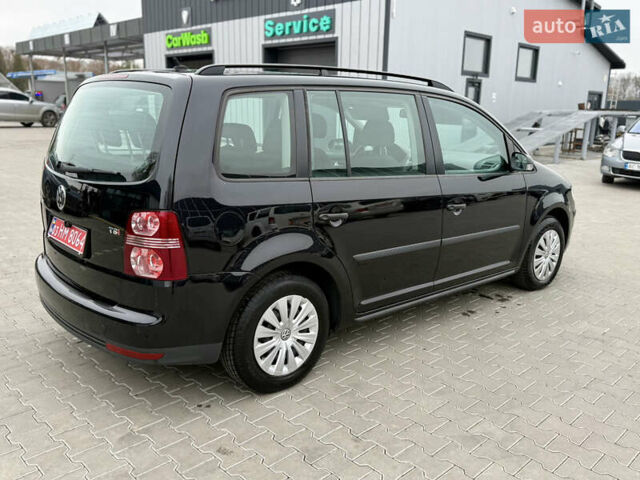 Черный Фольксваген Туран, объемом двигателя 1.4 л и пробегом 227 тыс. км за 7200 $, фото 19 на Automoto.ua