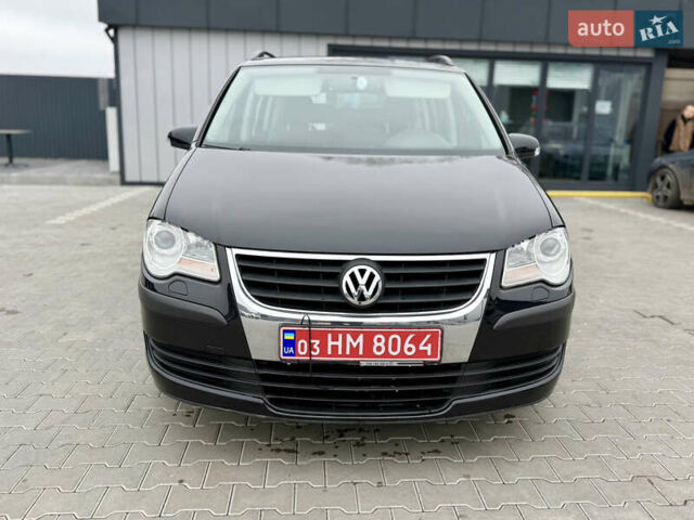 Черный Фольксваген Туран, объемом двигателя 1.4 л и пробегом 227 тыс. км за 7200 $, фото 28 на Automoto.ua