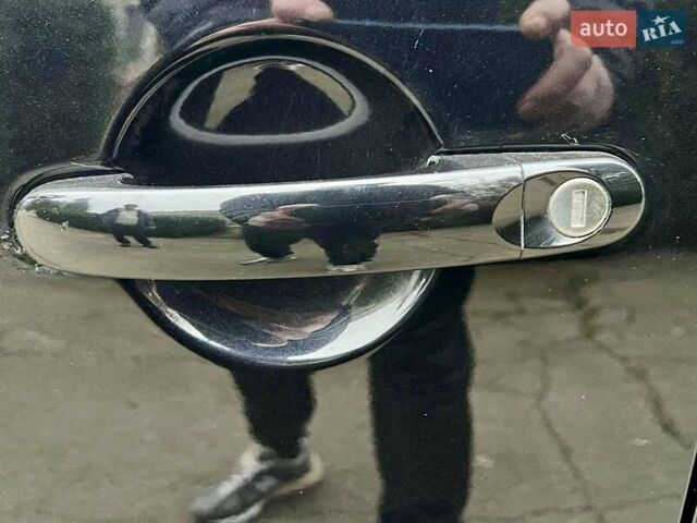 Чорний Фольксваген Туран, об'ємом двигуна 1.6 л та пробігом 221 тис. км за 7750 $, фото 30 на Automoto.ua