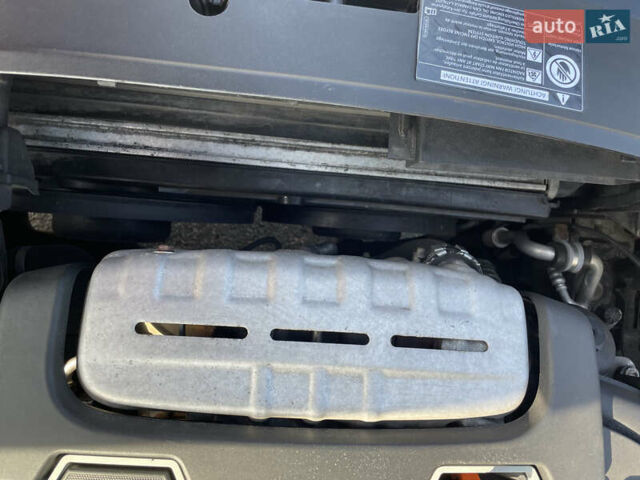 Чорний Фольксваген Туран, об'ємом двигуна 1.4 л та пробігом 192 тис. км за 7500 $, фото 39 на Automoto.ua