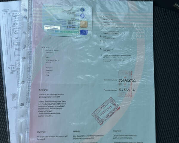 Черный Фольксваген Туран, объемом двигателя 1.6 л и пробегом 220 тыс. км за 7700 $, фото 57 на Automoto.ua