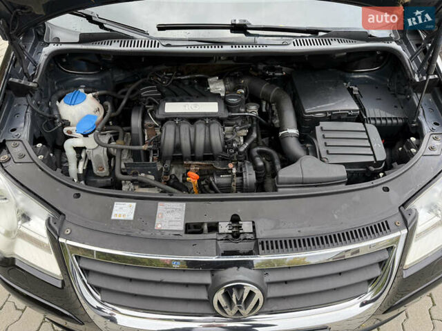 Чорний Фольксваген Туран, об'ємом двигуна 1.6 л та пробігом 200 тис. км за 7950 $, фото 40 на Automoto.ua