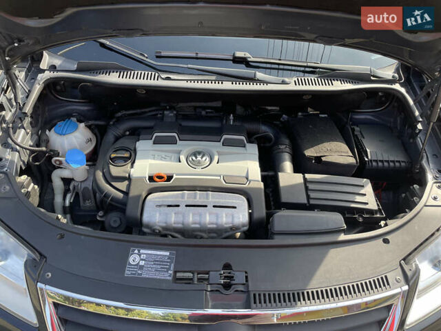 Чорний Фольксваген Туран, об'ємом двигуна 1.4 л та пробігом 192 тис. км за 7500 $, фото 37 на Automoto.ua