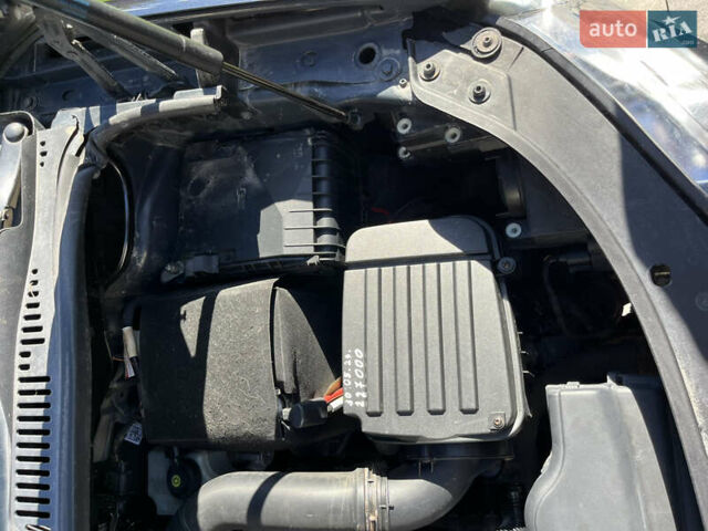 Чорний Фольксваген Туран, об'ємом двигуна 1.6 л та пробігом 227 тис. км за 7500 $, фото 19 на Automoto.ua