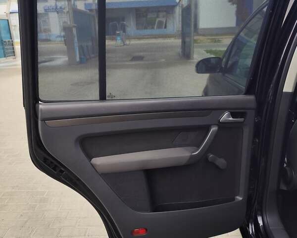 Чорний Фольксваген Туран, об'ємом двигуна 1.4 л та пробігом 194 тис. км за 6600 $, фото 23 на Automoto.ua