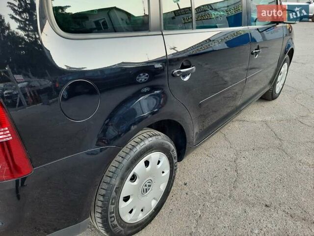 Черный Фольксваген Туран, объемом двигателя 1.6 л и пробегом 213 тыс. км за 8550 $, фото 125 на Automoto.ua