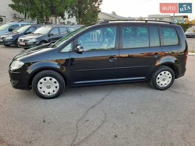 Черный Фольксваген Туран, объемом двигателя 1.6 л и пробегом 213 тыс. км за 8550 $, фото 9 на Automoto.ua