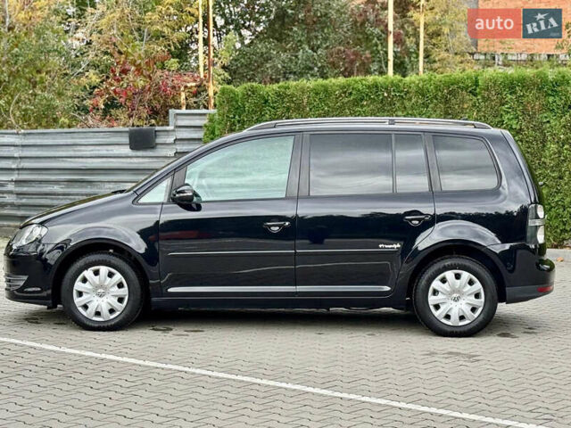 Черный Фольксваген Туран, объемом двигателя 1.4 л и пробегом 190 тыс. км за 7200 $, фото 5 на Automoto.ua