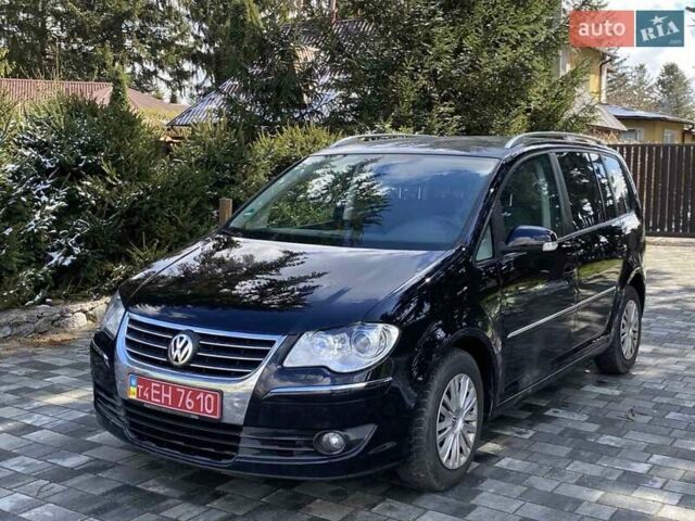 Чорний Фольксваген Туран, об'ємом двигуна 1.6 л та пробігом 189 тис. км за 7500 $, фото 5 на Automoto.ua