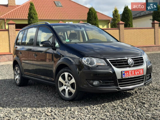 Чорний Фольксваген Туран, об'ємом двигуна 1.4 л та пробігом 220 тис. км за 8350 $, фото 8 на Automoto.ua