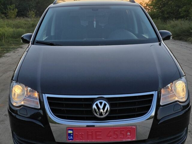 Черный Фольксваген Туран, объемом двигателя 1.4 л и пробегом 200 тыс. км за 6900 $, фото 18 на Automoto.ua