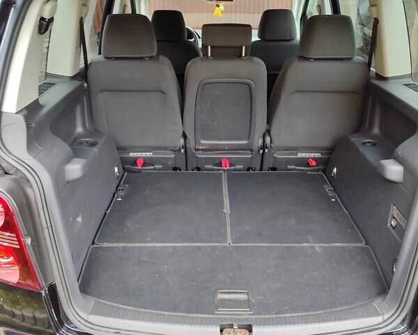 Чорний Фольксваген Туран, об'ємом двигуна 1.4 л та пробігом 260 тис. км за 6200 $, фото 2 на Automoto.ua