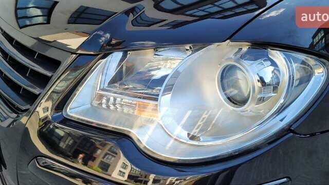 Черный Фольксваген Туран, объемом двигателя 1.97 л и пробегом 248 тыс. км за 8300 $, фото 22 на Automoto.ua